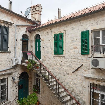 Apartment Palata Bizanti Kotor Exterior photo